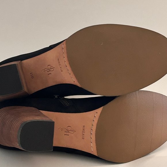 Cole Haan Black Cassidy Suede Leather Boots Size 11 Stacked Wooden Heel Nike Air - Picture 7 of 13